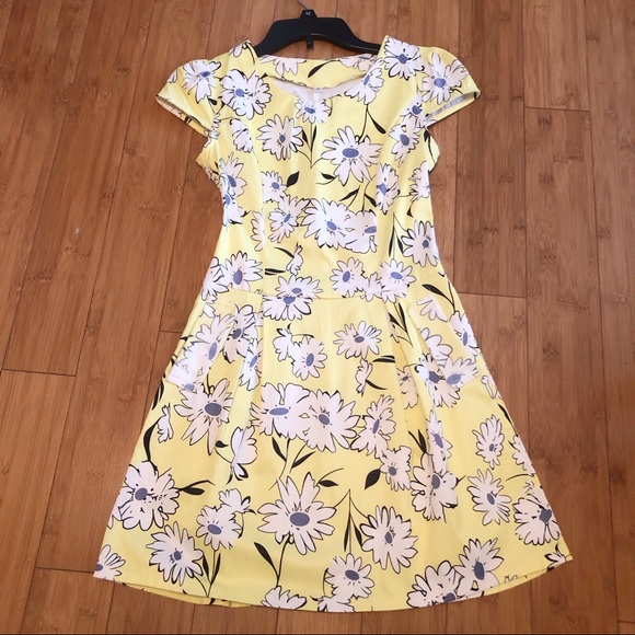 Dresses & Skirts - Womens yellow flower dress